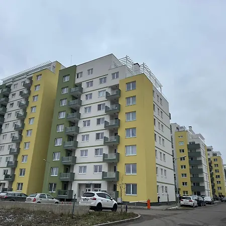 Luxury Glam Coresi Mall Area * Brasov