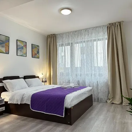 Appartement Luxury Glam Coresi Mall Area - Parking Option *