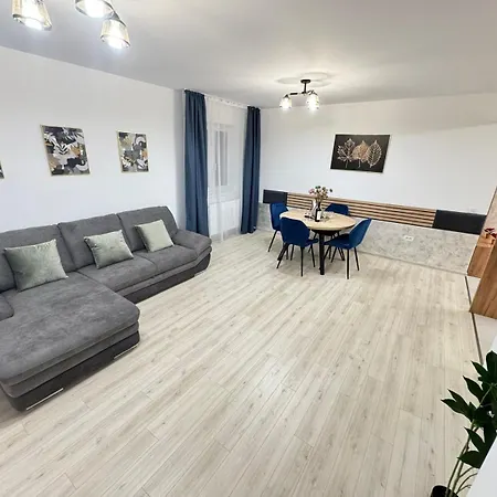 Appartement Luxury Glam Coresi Mall Area - Parking Option