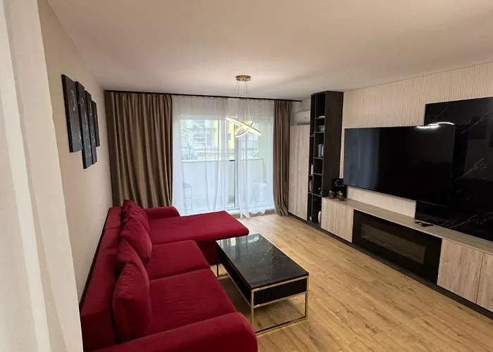 Apartment Luxury Glam Coresi Mall Area